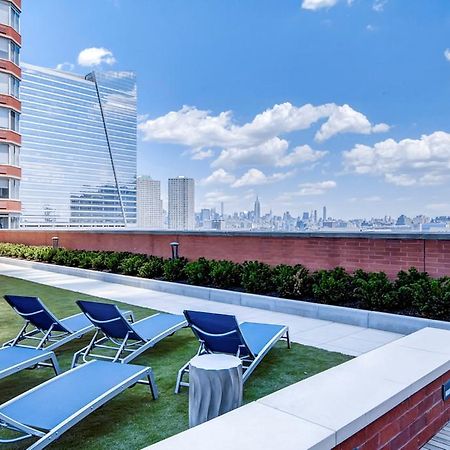 Bluebird Suites In ג'רזי סיטי מראה חיצוני תמונה