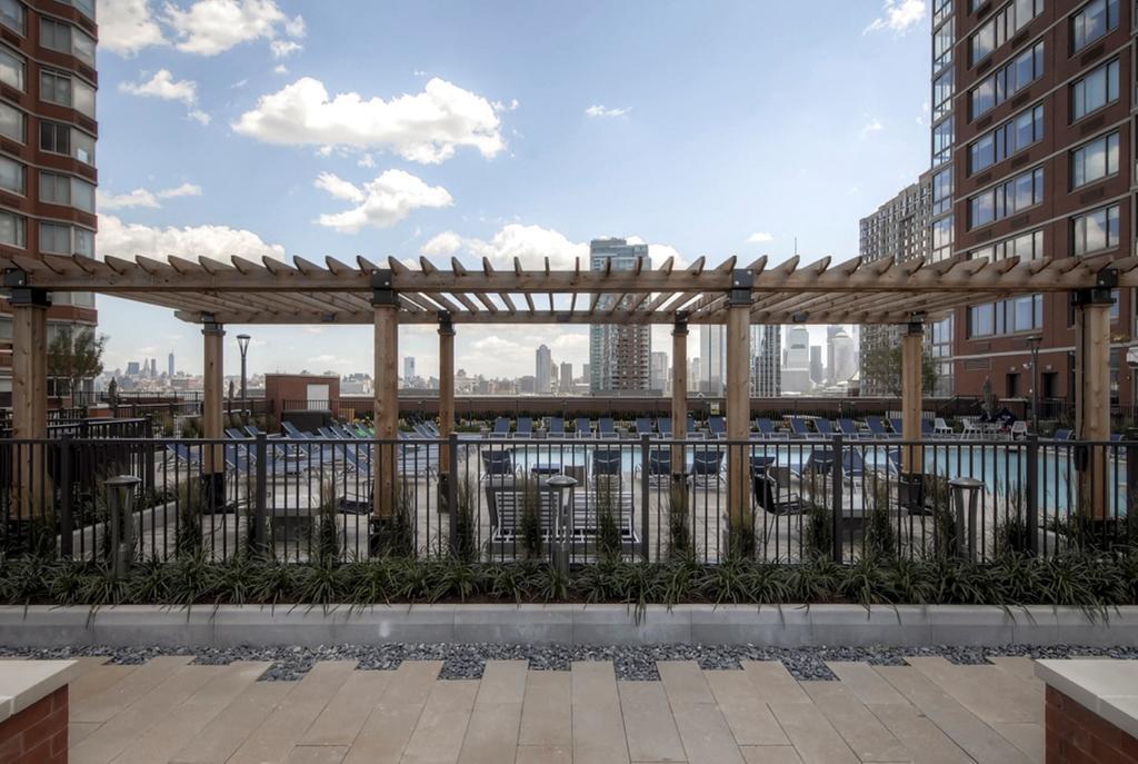 Bluebird Suites In ג'רזי סיטי מראה חיצוני תמונה